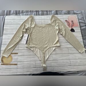 Lululemon Nulu Square Neck Shine Long Sleeve Bodysuit, Shimmer gold NWT Size XL